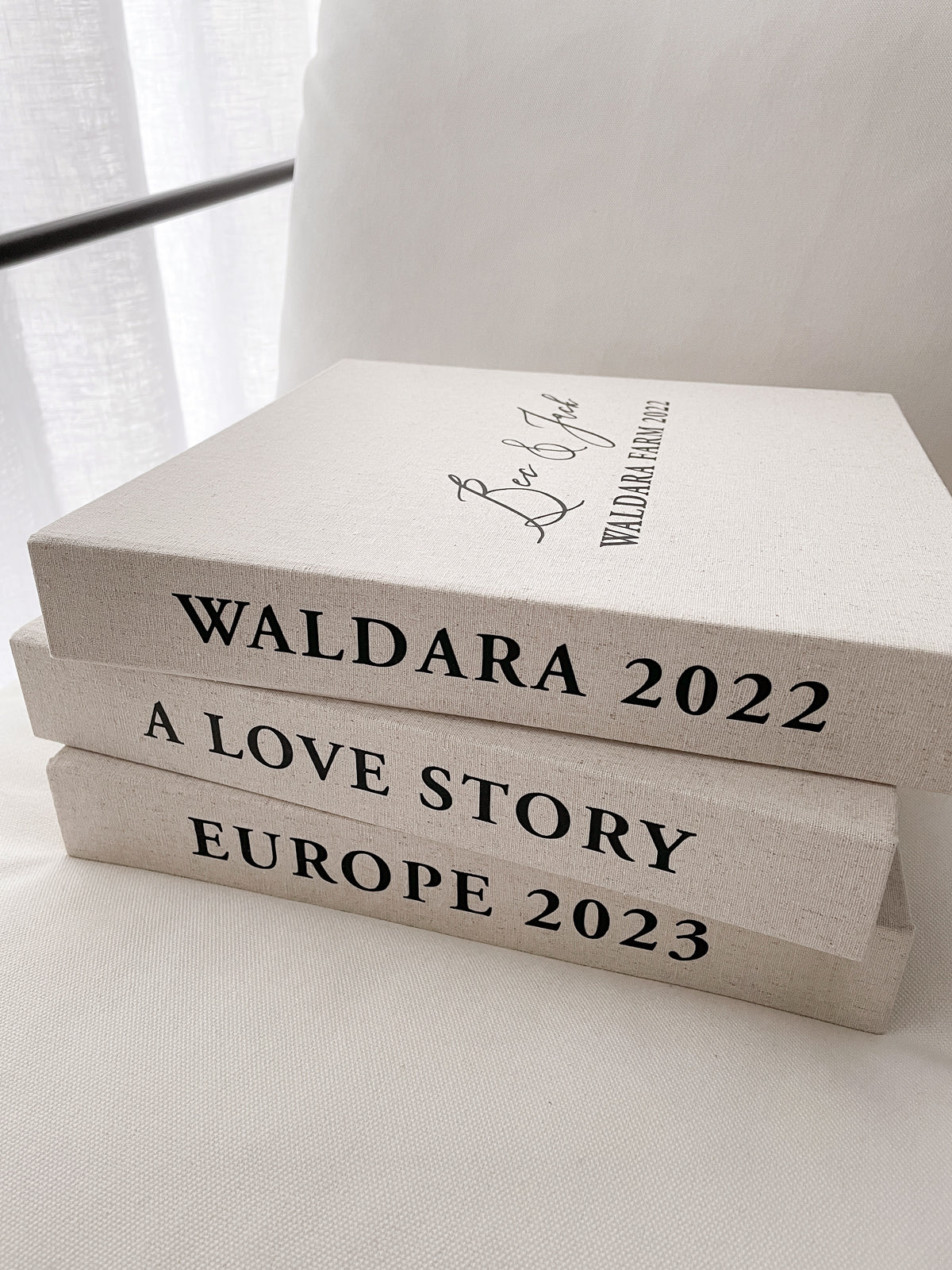 Linen Wedding Photo Album - Instax, Booth & Polaroid - Vorfreude Stationery