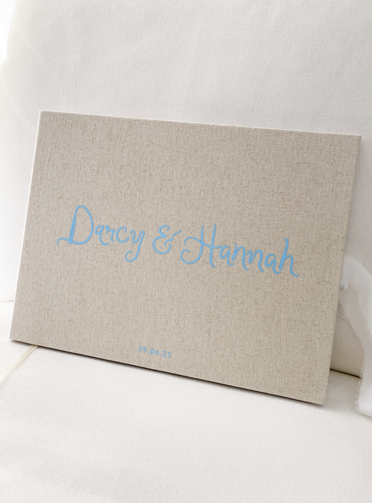 Wedding Guest Book - Darling Linen - Vorfreude Stationery