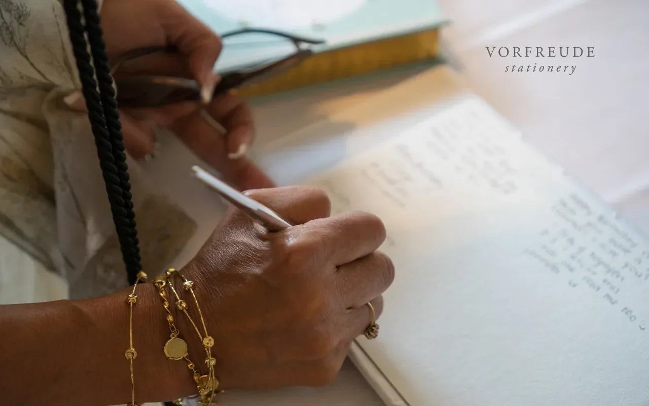What to Write in a Wedding Guest Book