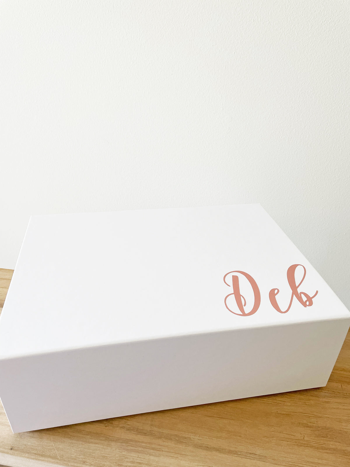 
                  
                    Corner Personalised Bridesmaid Gift Box White - Vorfreude Stationery
                  
                