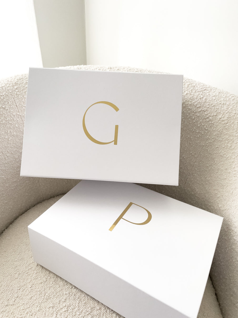 Minimalistic Letter Personalised Gift Box White - Vorfreude Stationery