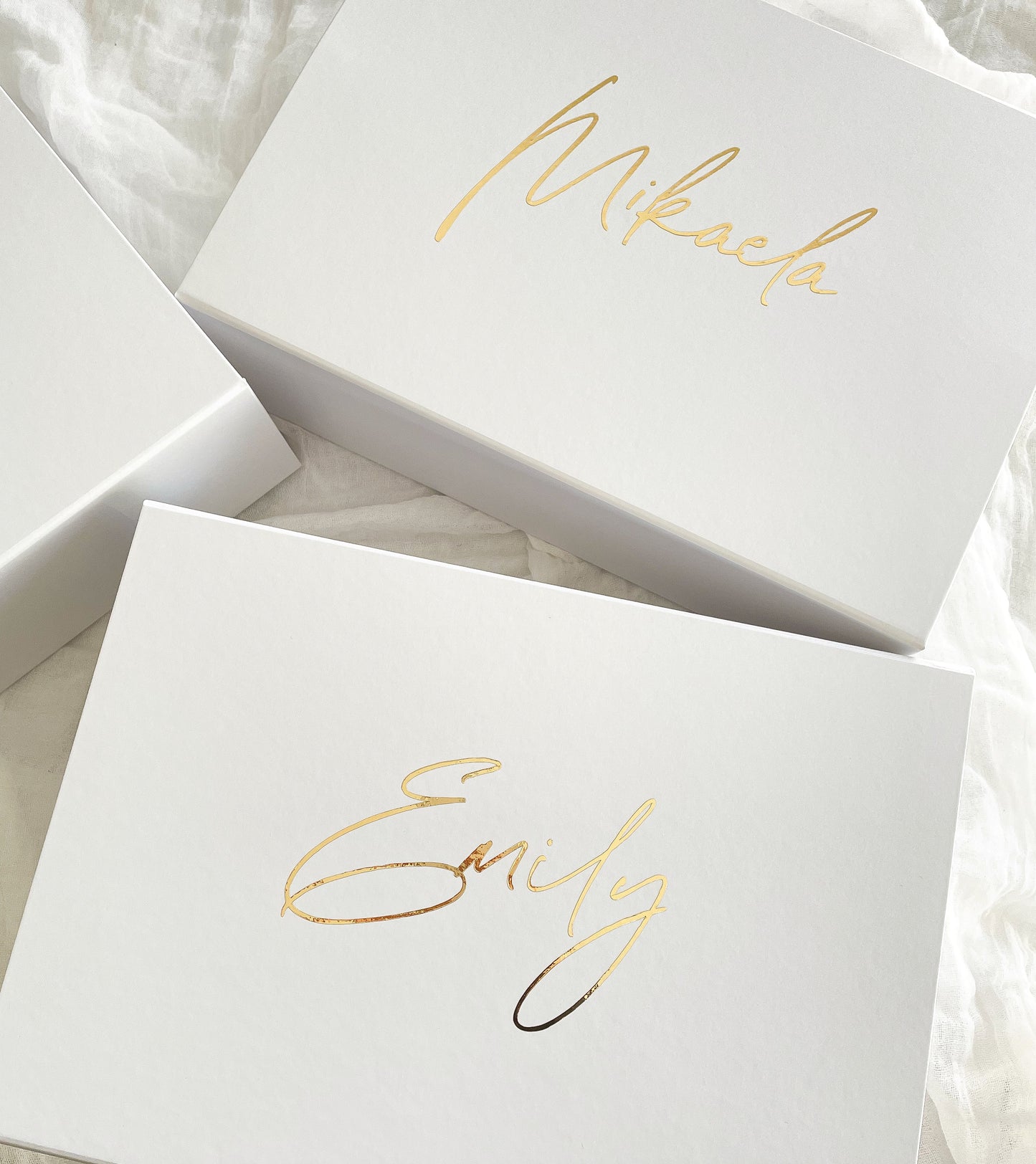 
                  
                    Personalised Bridesmaids Gift Box White - Vorfreude Stationery
                  
                